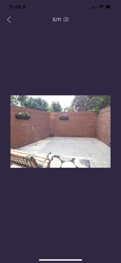 Pc Lodge Kingswood St Preston R1 Eksteriør bilde
